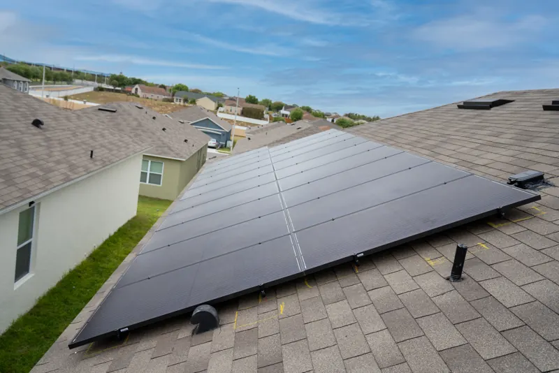 Residential rooftop solar array